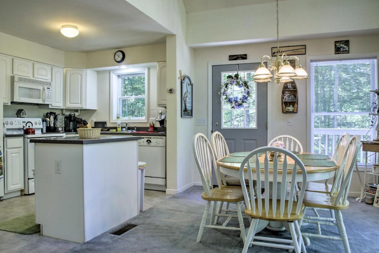Spacious Home With Deck, Grill And Delaware River View 칼리쿤 외부 사진