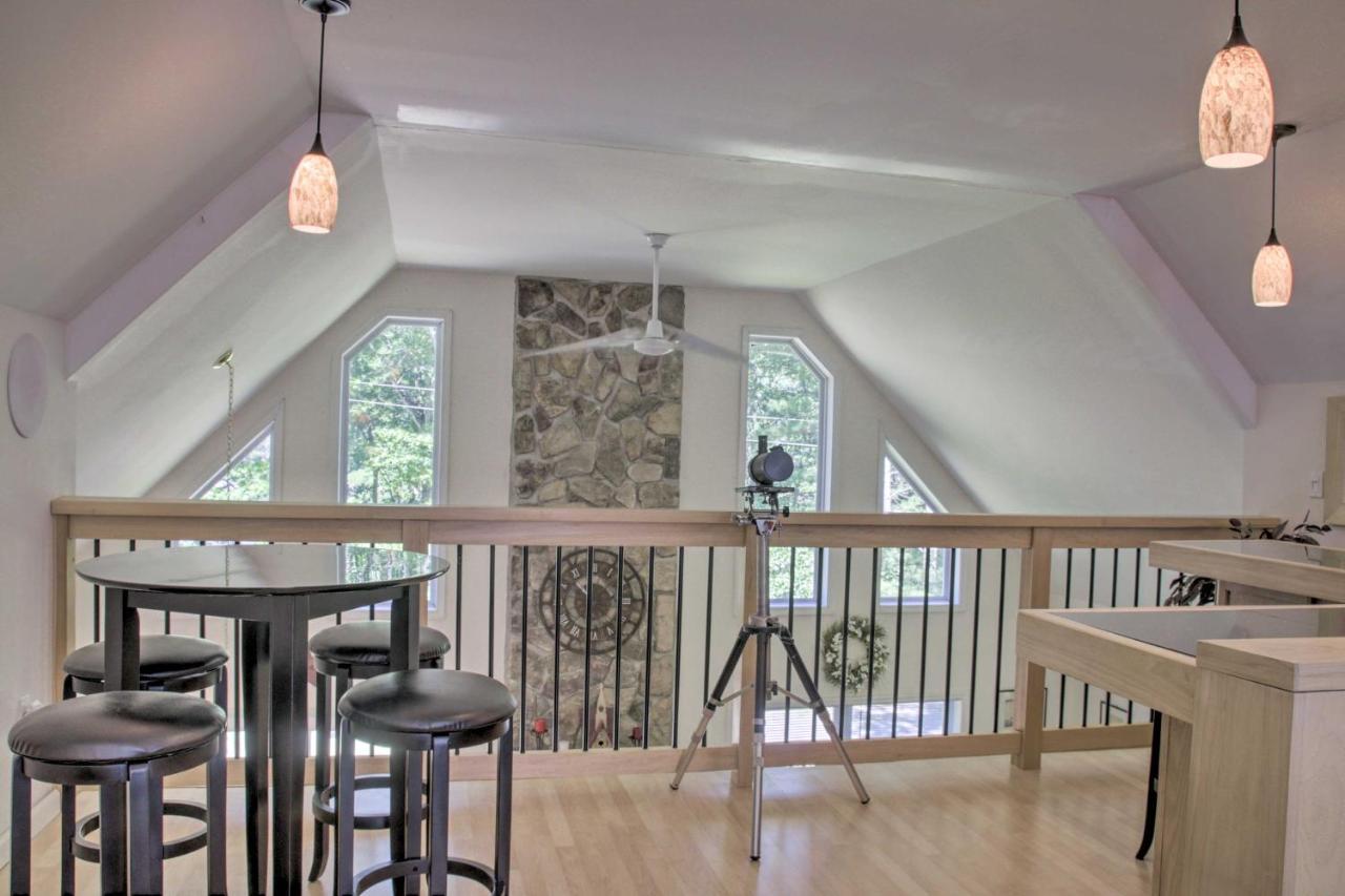 Spacious Home With Deck, Grill And Delaware River View 칼리쿤 외부 사진