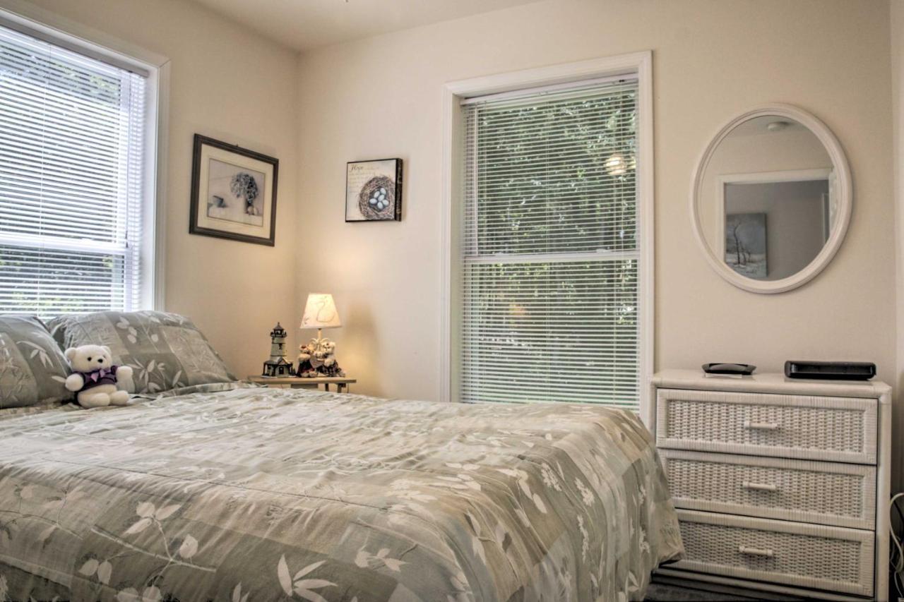 Spacious Home With Deck, Grill And Delaware River View 칼리쿤 외부 사진
